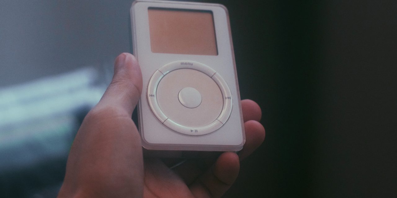 Apple To Discontinue iPod Music Player