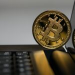 Bitcoin Stabilizes at Just Over $25K Yet Investors Stay Uneasy