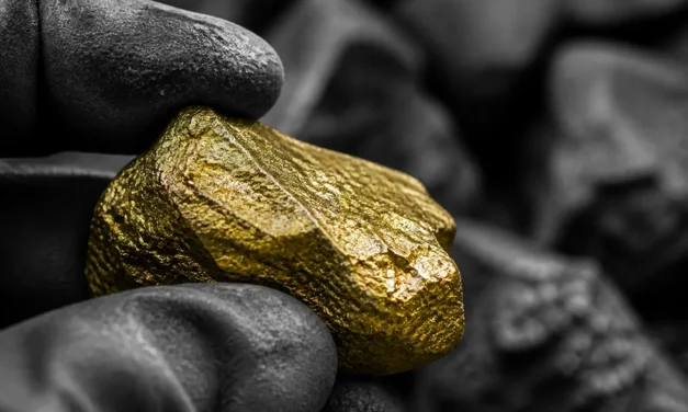 Gold’s Rise Stymied by Inflation Despite Ceasefire